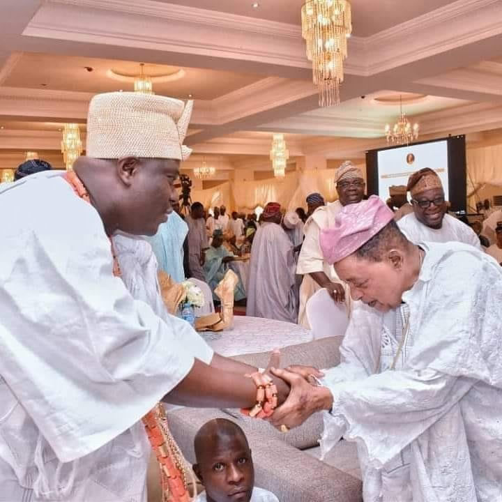 Ooni and Alaafin who is superior and powerful