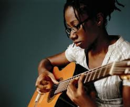 asa-richest-female-musicians-in-nigeria